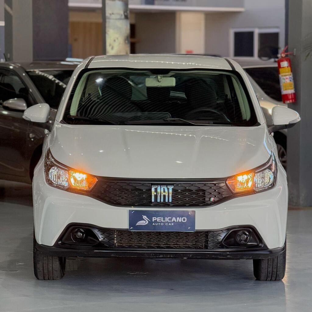Fiat-Argo-Branco (3)